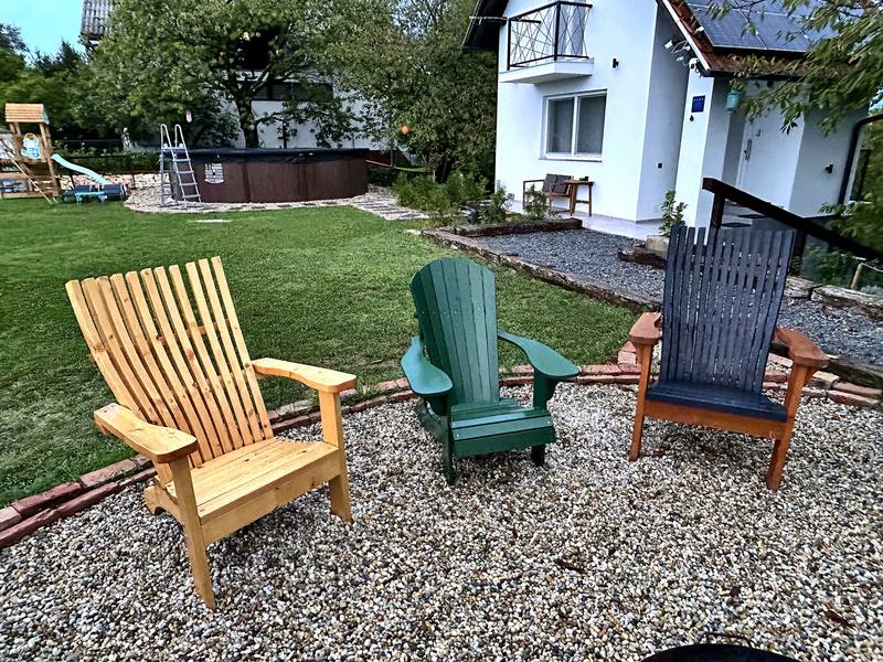 Fire-pit lounge with hand-built chairs
